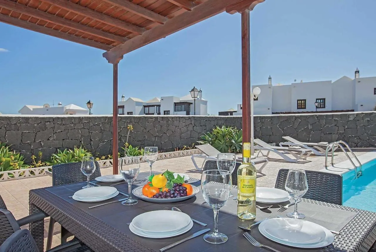 Alexsandra Villa Playa Blanca  Spain